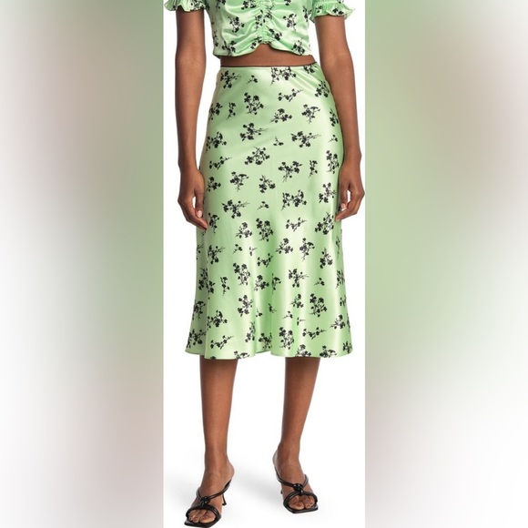 TOPSHOP Satin Slip Dress - Picture 1 of 7